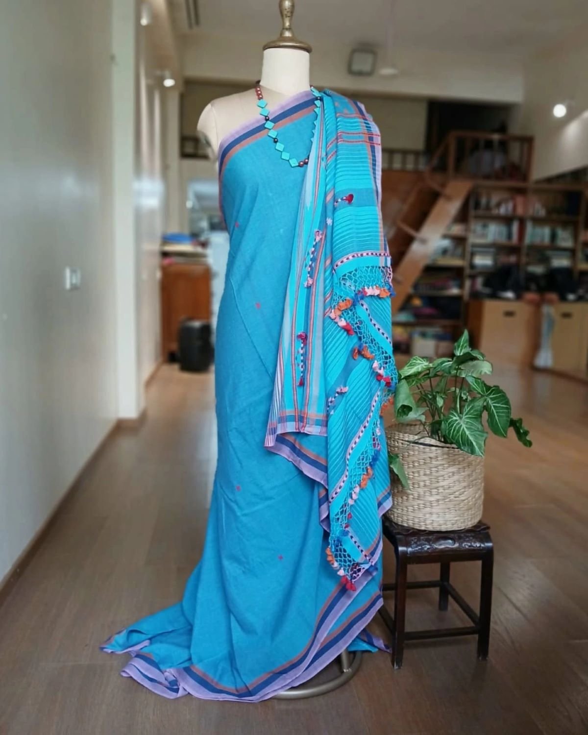 Two-tone dark turquoise Bhujodi saree – (BHUJ0059)