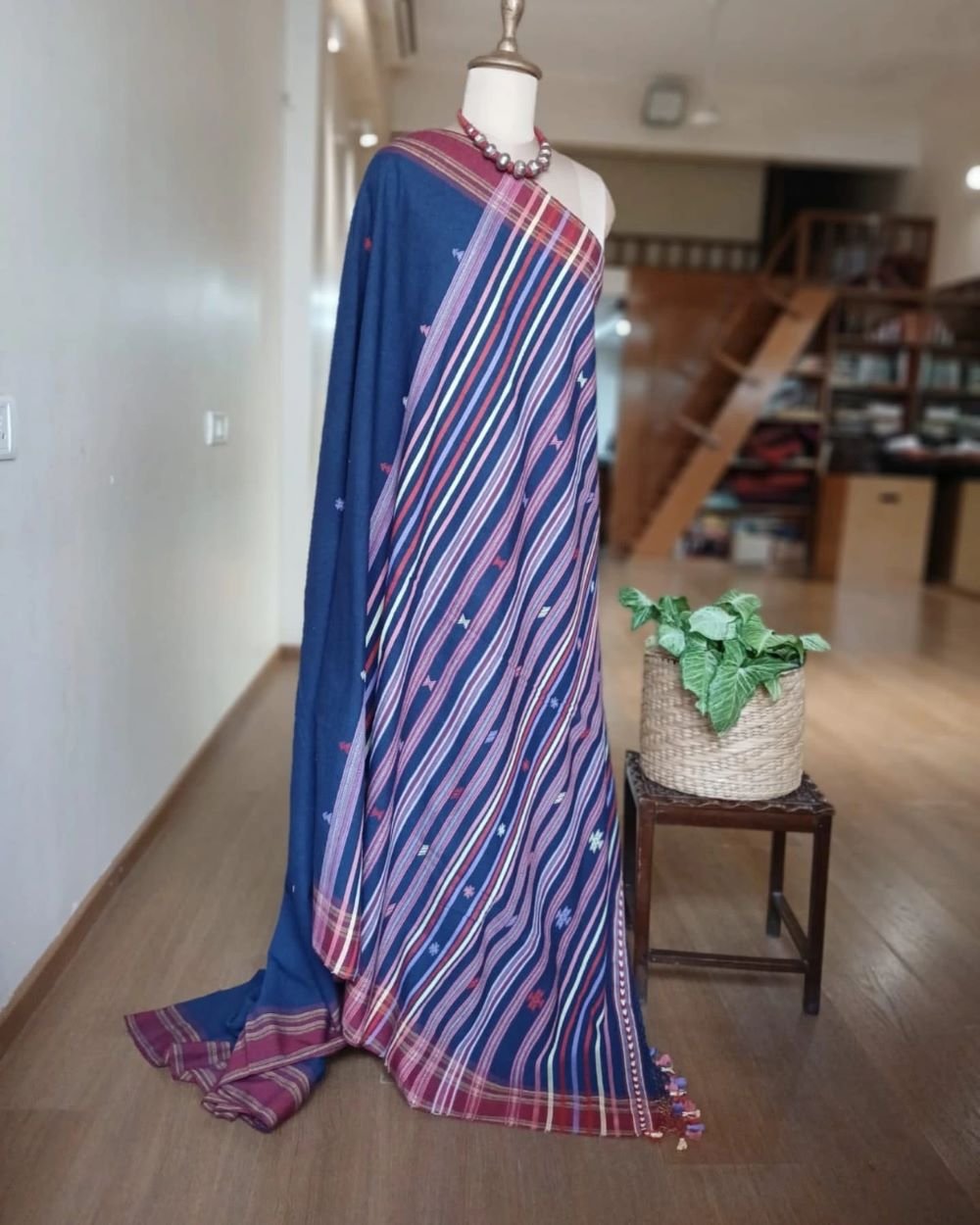 Bhujodi Saree handwoven in Kala Cotton x Soft Cotton - (BHUJ0063) - Image 6