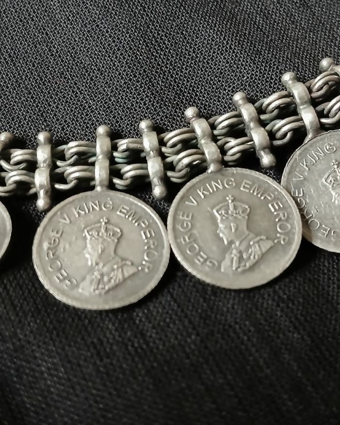 Vintage style silver coin necklace with matching earrings - (VSSC0001) - Image 2