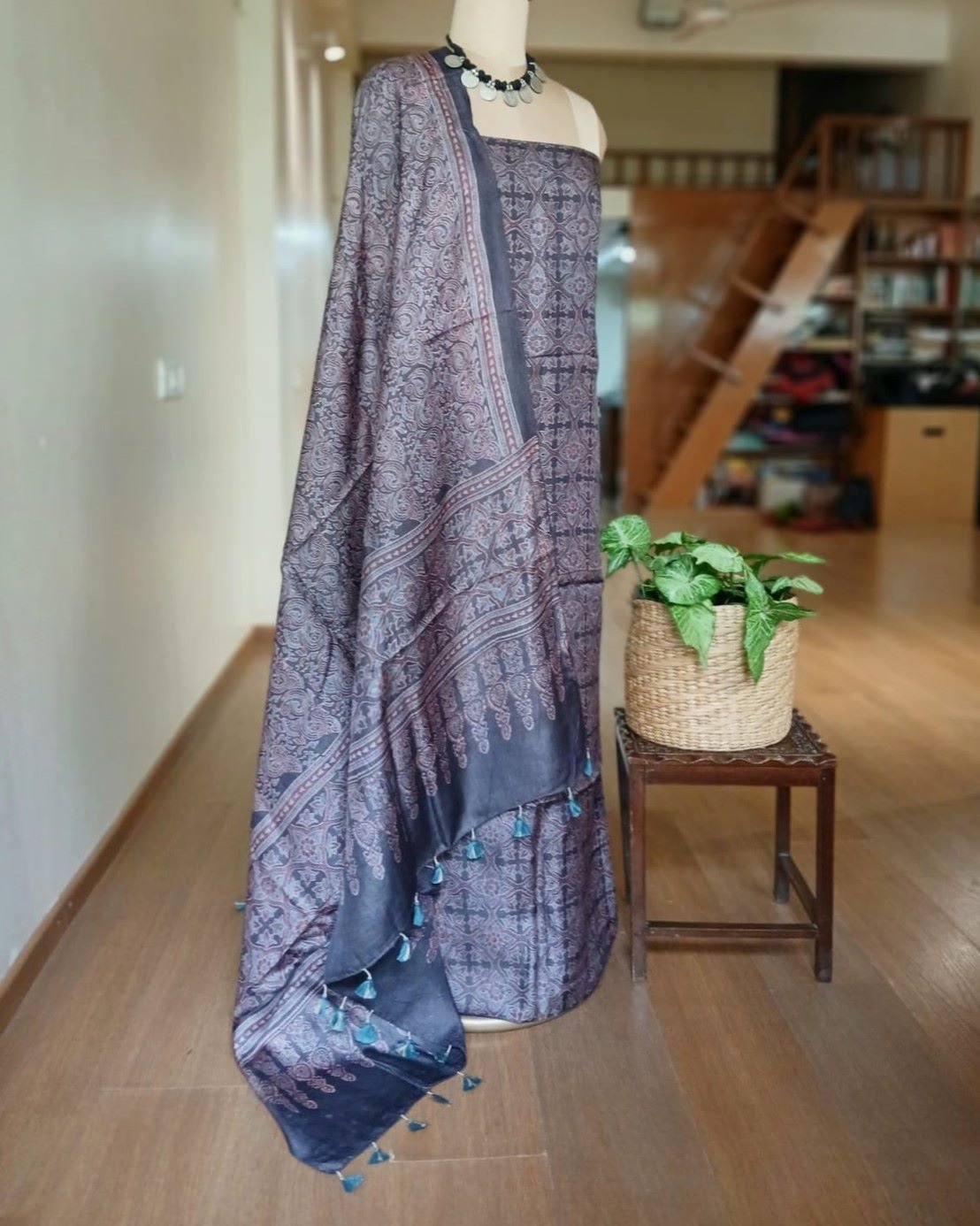 Premium Tussar Silk 3Pcs Salwar Set main image 0