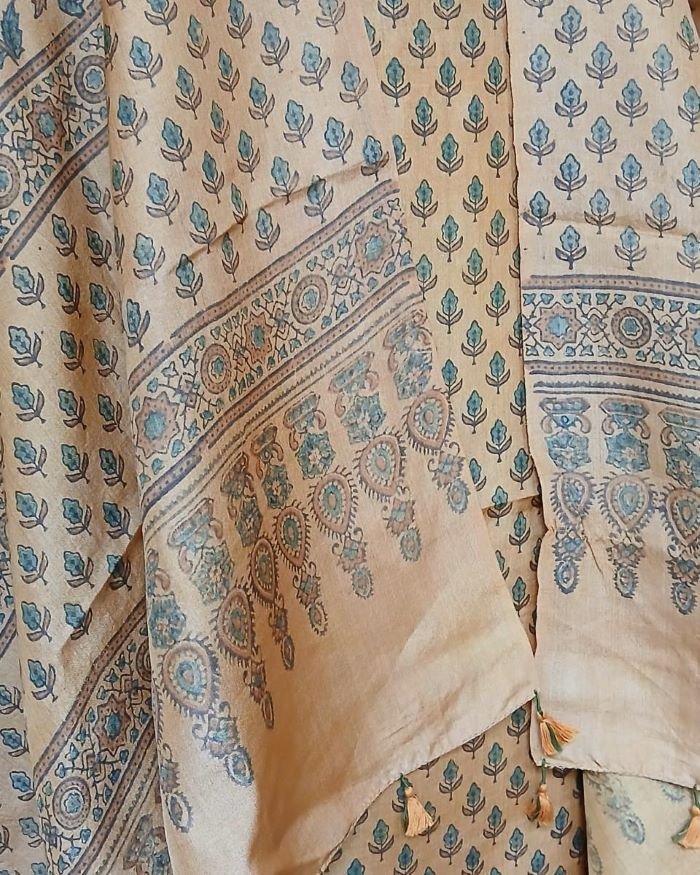Two-piece salwar sets in pure Tussar Silk with natural dyes Ajrakh – (TPSS0012) - Image 6
