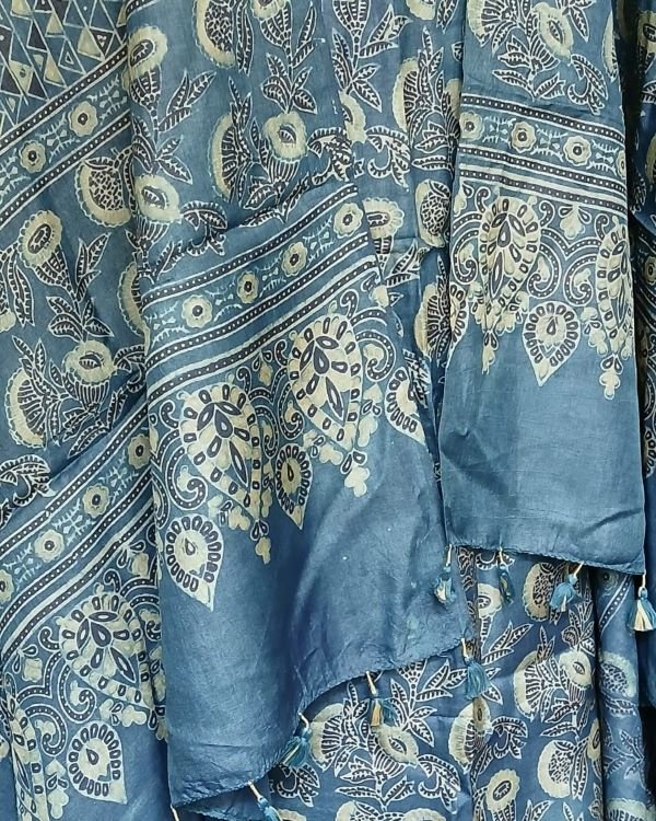 Two-piece salwar sets in pure Tussar Silk with natural dyes Ajrakh – (TPSS0008) - Image 6