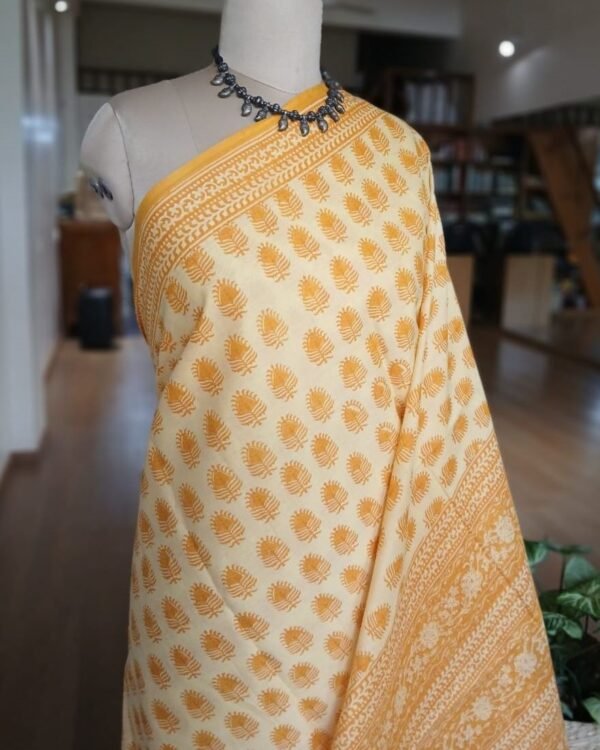 Banjara Blockprint in Mul Cotton from Ahmedabad – (BMCA0009) - Image 2