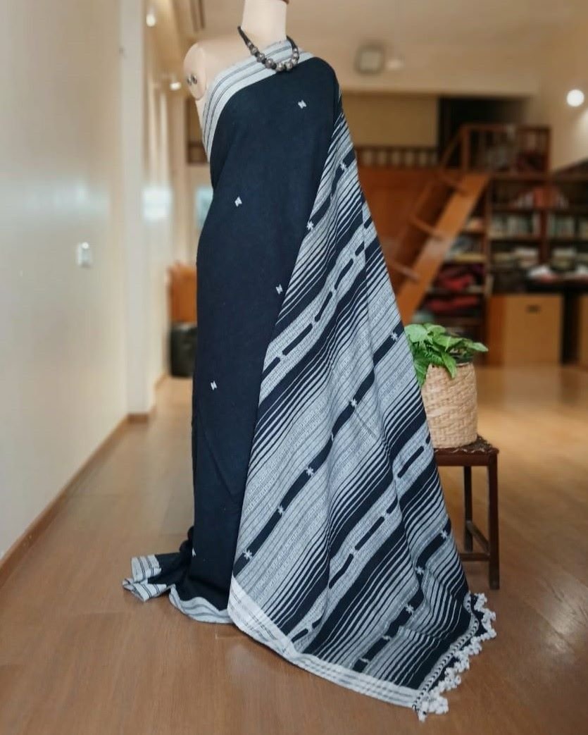 Bhujodi Saree handwoven in Kala Cotton – (BHUJ0067) - Image 4