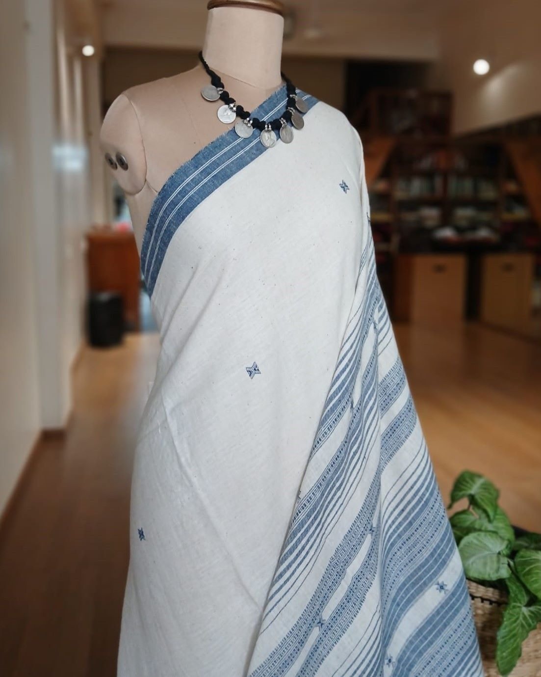 Bhujodi Saree handwoven in Kala Cotton – (BHUJ0068) - Image 5