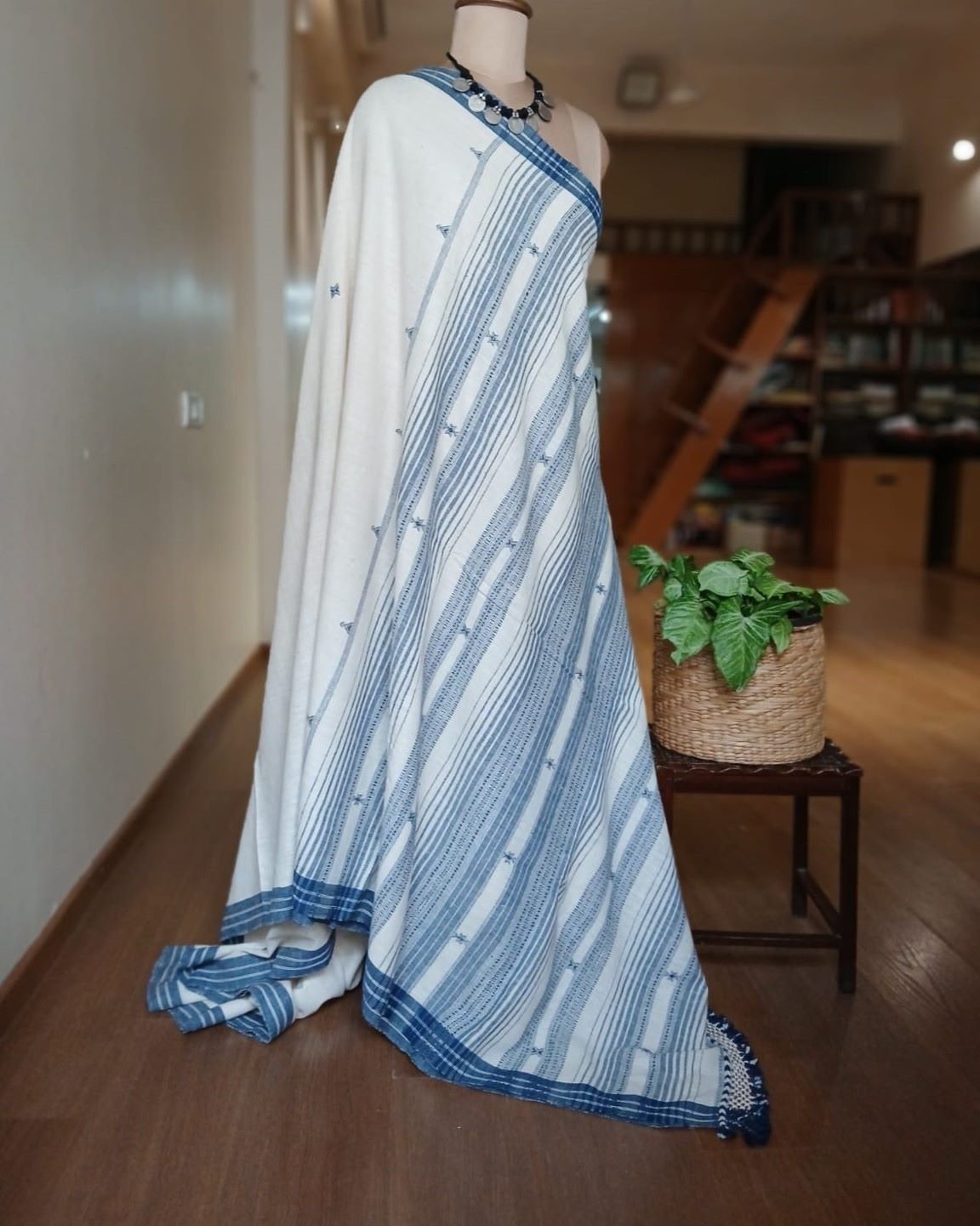 Bhujodi Saree handwoven in Kala Cotton – (BHUJ0068) - Image 6
