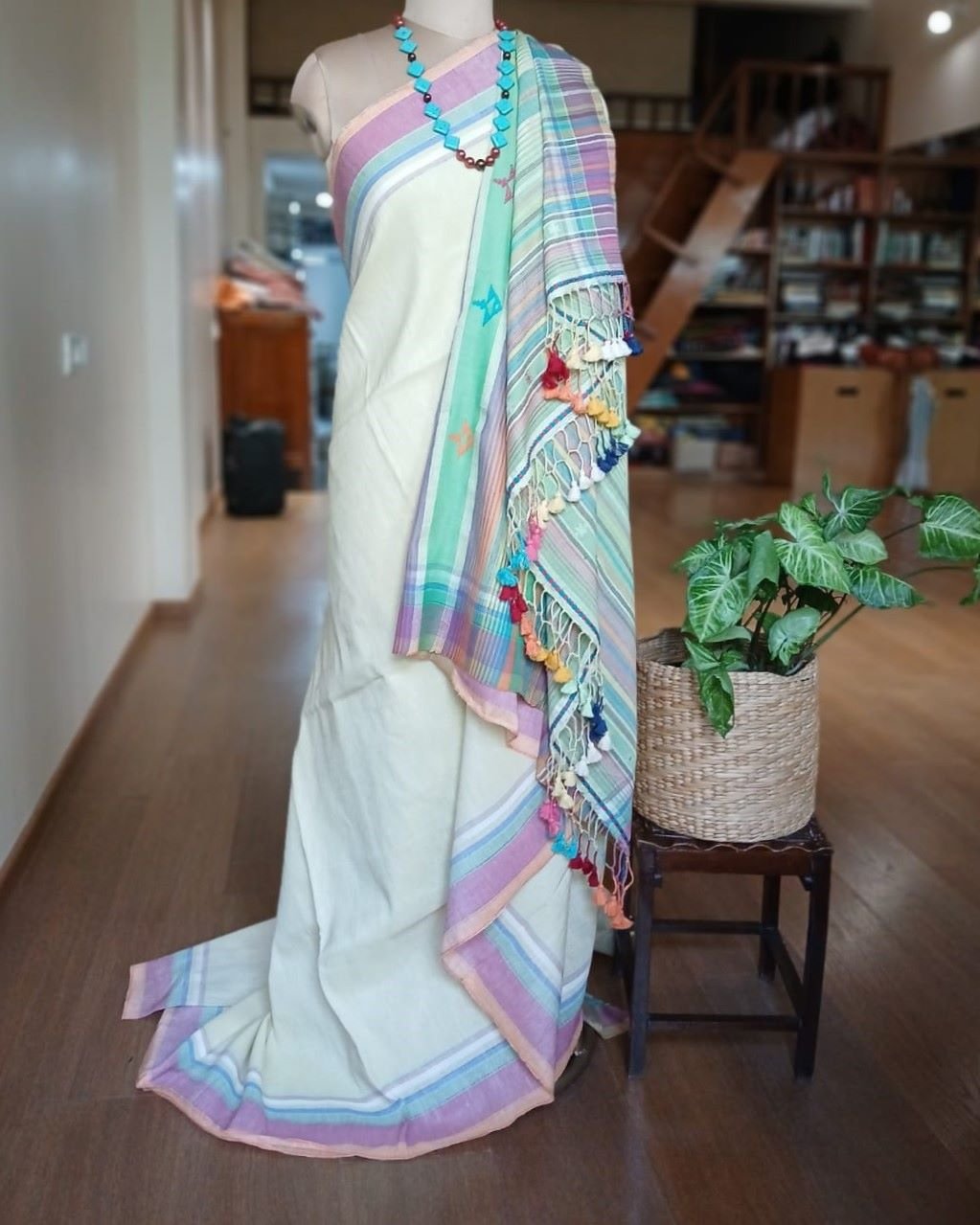 Bhujodi Saree handwoven in Kala Cotton – (BHUJ0072)