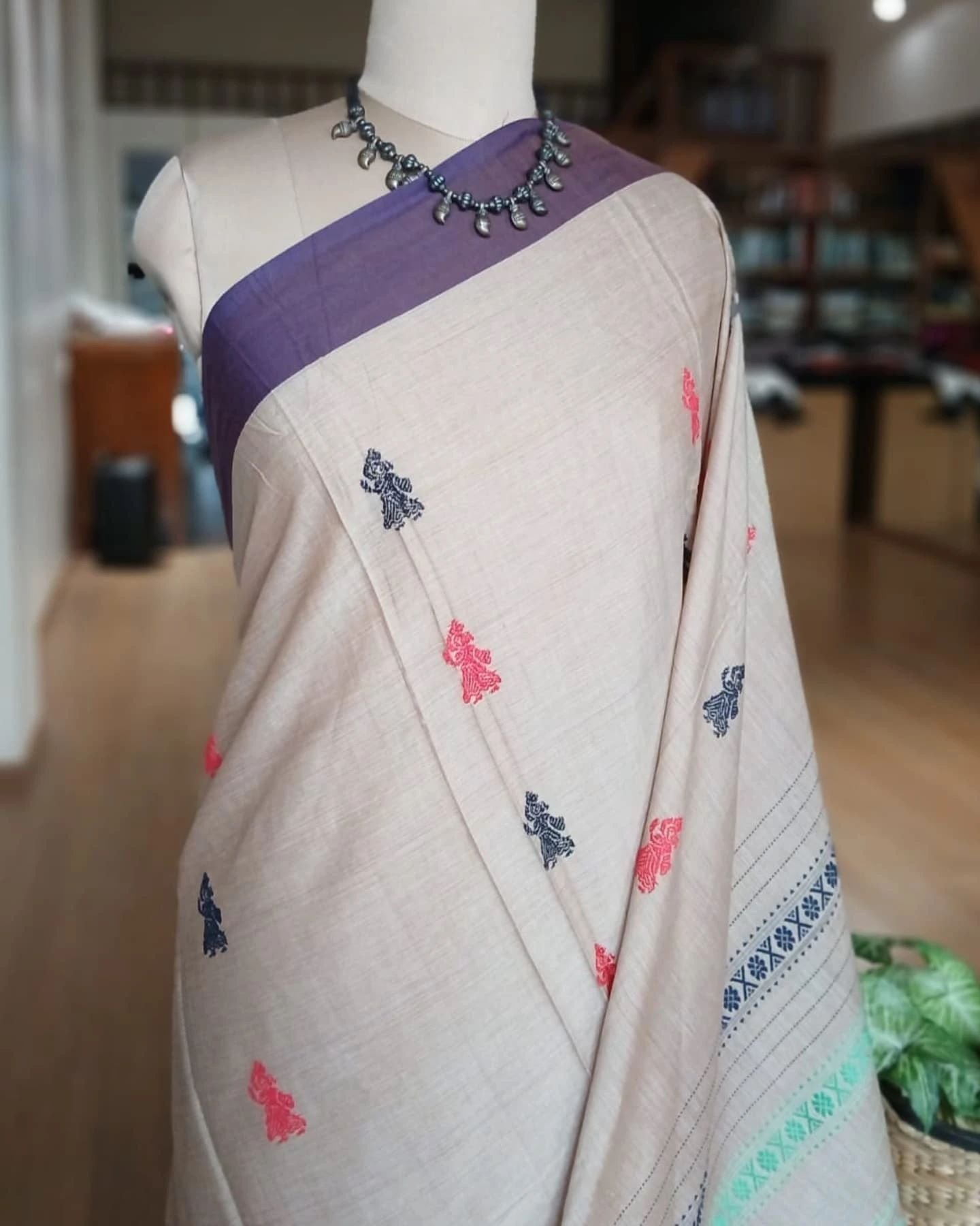 Gollabhama (milkmaid / gopika) handweave saree in cotton - (WGHS0005) - Image 3