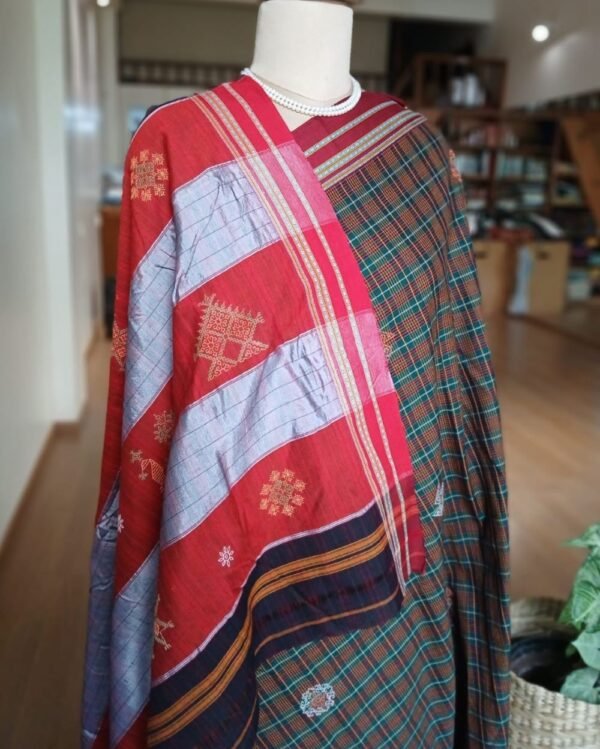 Kasuti embroidered checked saree in vibrant colours - (KCES0004) - Image 2