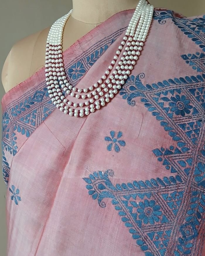 Santiniketan Kantha Saree in pure Bisnupuri Silk – (SNBK1024) - Image 5