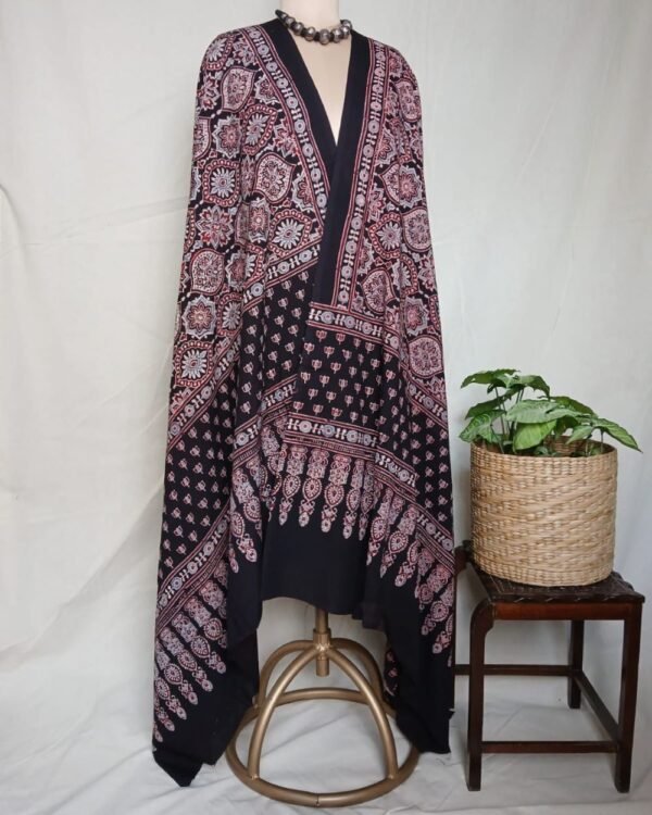 Ajrakh Handblock Dupatta in Natural Dyes – (AHDN0005) - Image 2