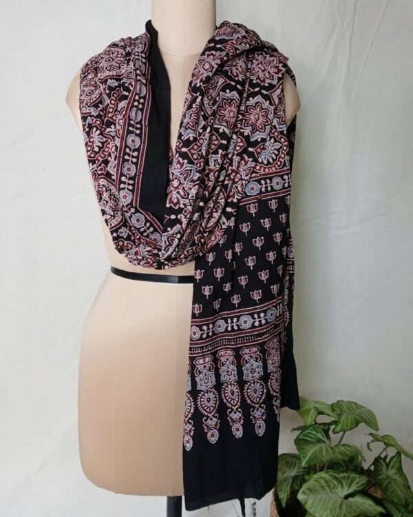 Ajrakh Handblock Dupatta in Natural Dyes – (AHDN0005) - Image 3