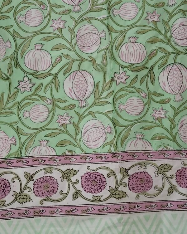 Blockprint Double Bedsheet with matching pillowcases – (DBST0011) - Image 2
