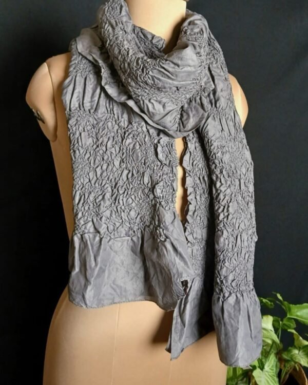 Luxurious Silk Dupatta/Shawl with very fine bandhani work - (LSDS0001)