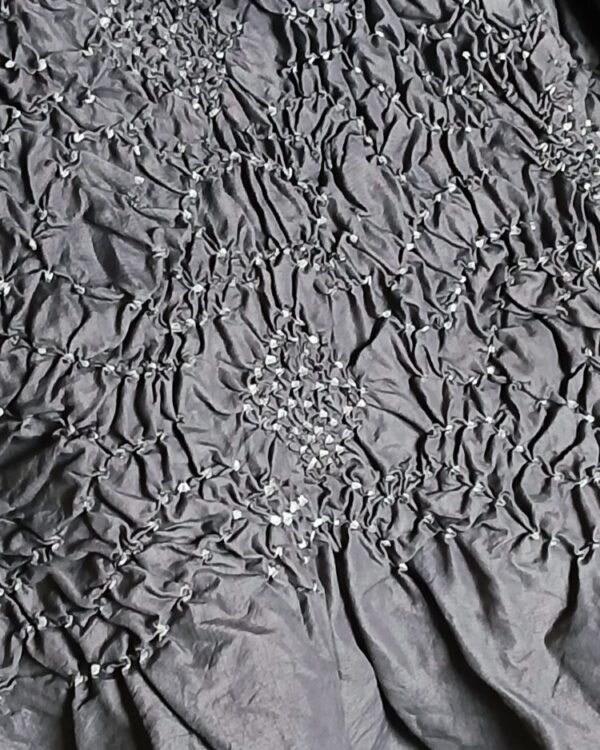 Luxurious Silk Dupatta/Shawl with very fine bandhani work - (LSDS0001) - Image 4