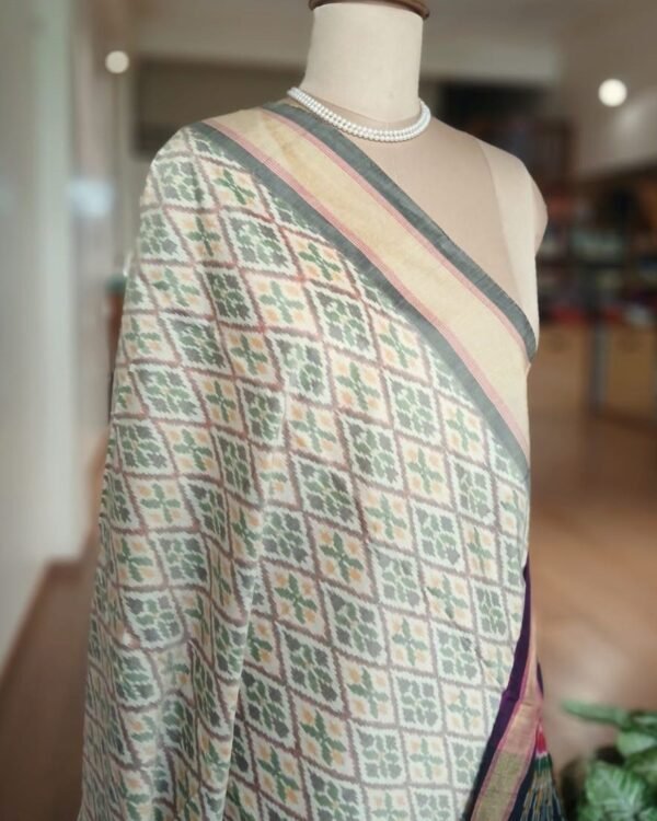 Silk-cotton dupattas from Telengana – (SCDT0002) - Image 5