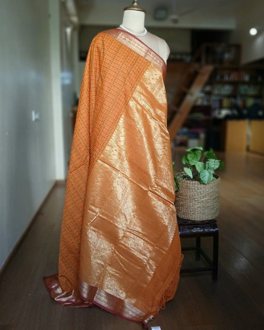 Ayiram Butta Kanchi Cotton Handweave with Zari – (KANC1109) - Image 5