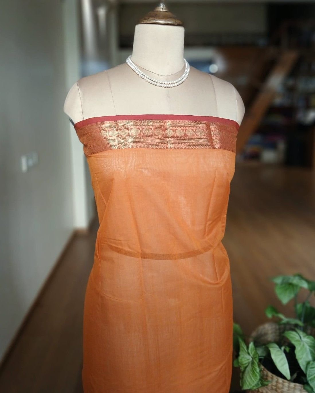 Ayiram Butta Kanchi Cotton Handweave with Zari – (KANC1109) - Image 8