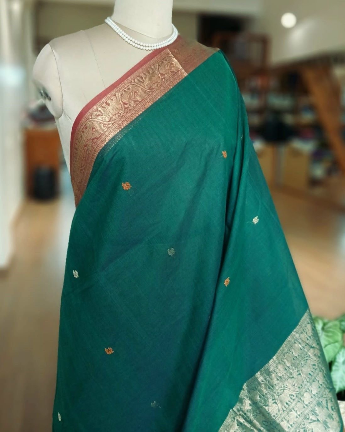 Kanchi Cotton Handweave with zari border - (KANC1136) - Image 3