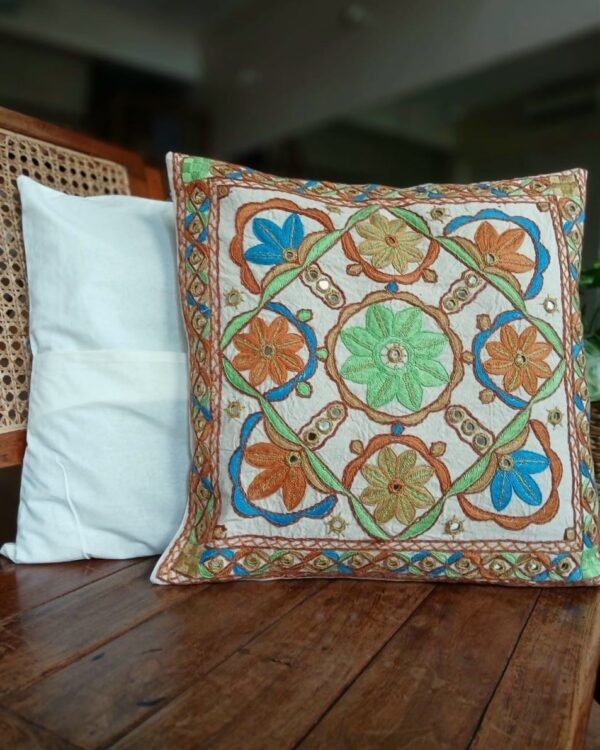 Densely embroidered cushion covers in paako style  - (DECC0002) - Image 3