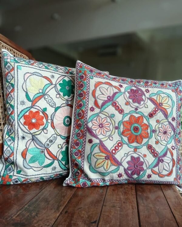 Densely embroidered cushion covers in paako style  - (DECC0004) - Image 3