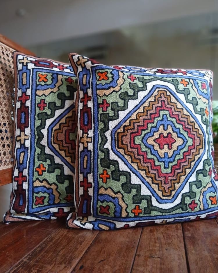 Densely embroidered cushion covers in paako style – (DECC0006) - Image 3