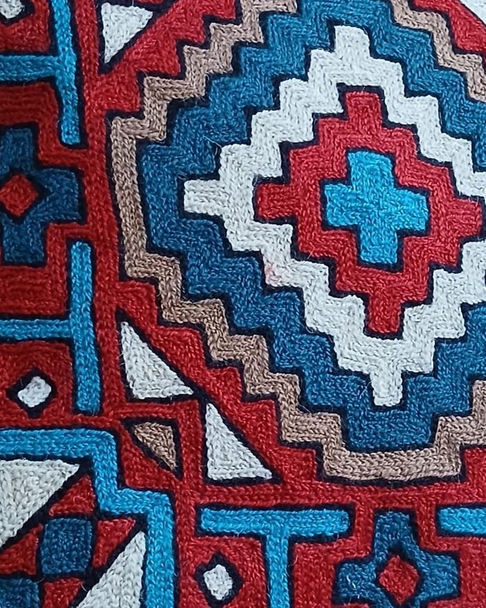 Densely embroidered cushion covers in paako style – (DECC0009) - Image 4