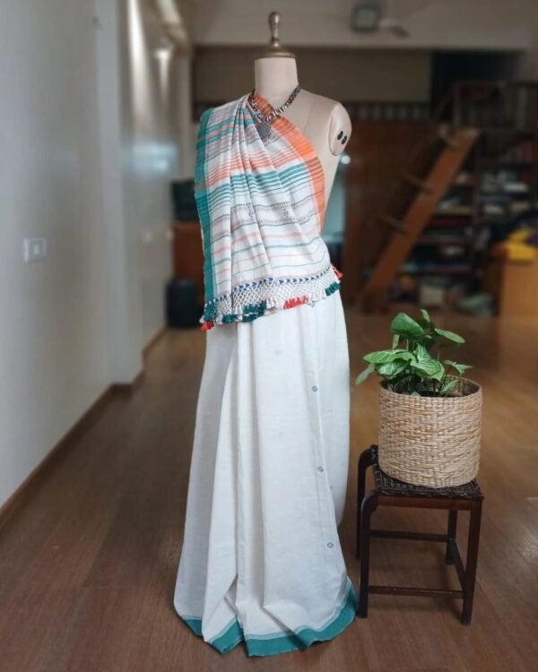 Bhujodi Saree handwoven in Kala Cotton – (BHUJ0089) - Image 5