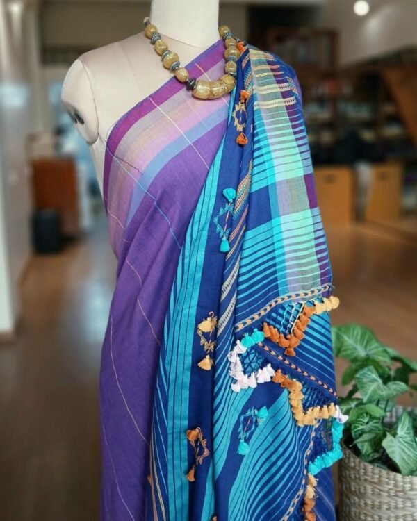Bhujodi Saree handwoven in Kala Cotton – (BHUJ0083) - Image 8