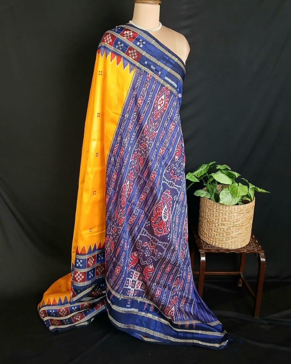 Pure silk Nuapatna Khandua Pata saree – (PNKP0013) - Image 9