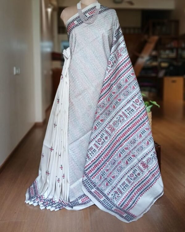 Santiniketan Kantha Saree in pure Bisnupuri Silk – (SNBK1030)