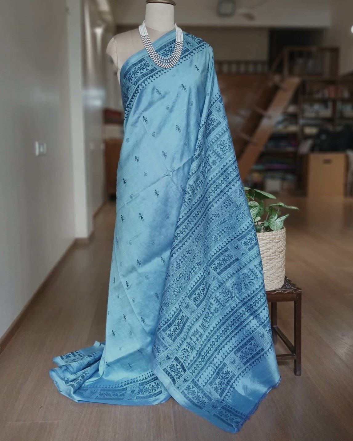 Santiniketan Kantha Saree in pure Bisnupuri Silk – (SNBK1032) - Image 2