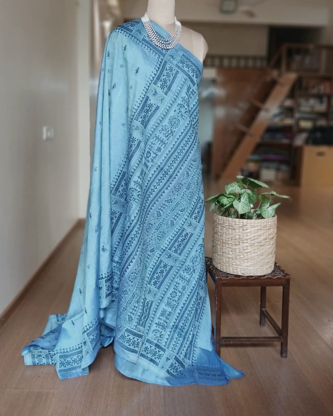 Santiniketan Kantha Saree in pure Bisnupuri Silk – (SNBK1032) - Image 9