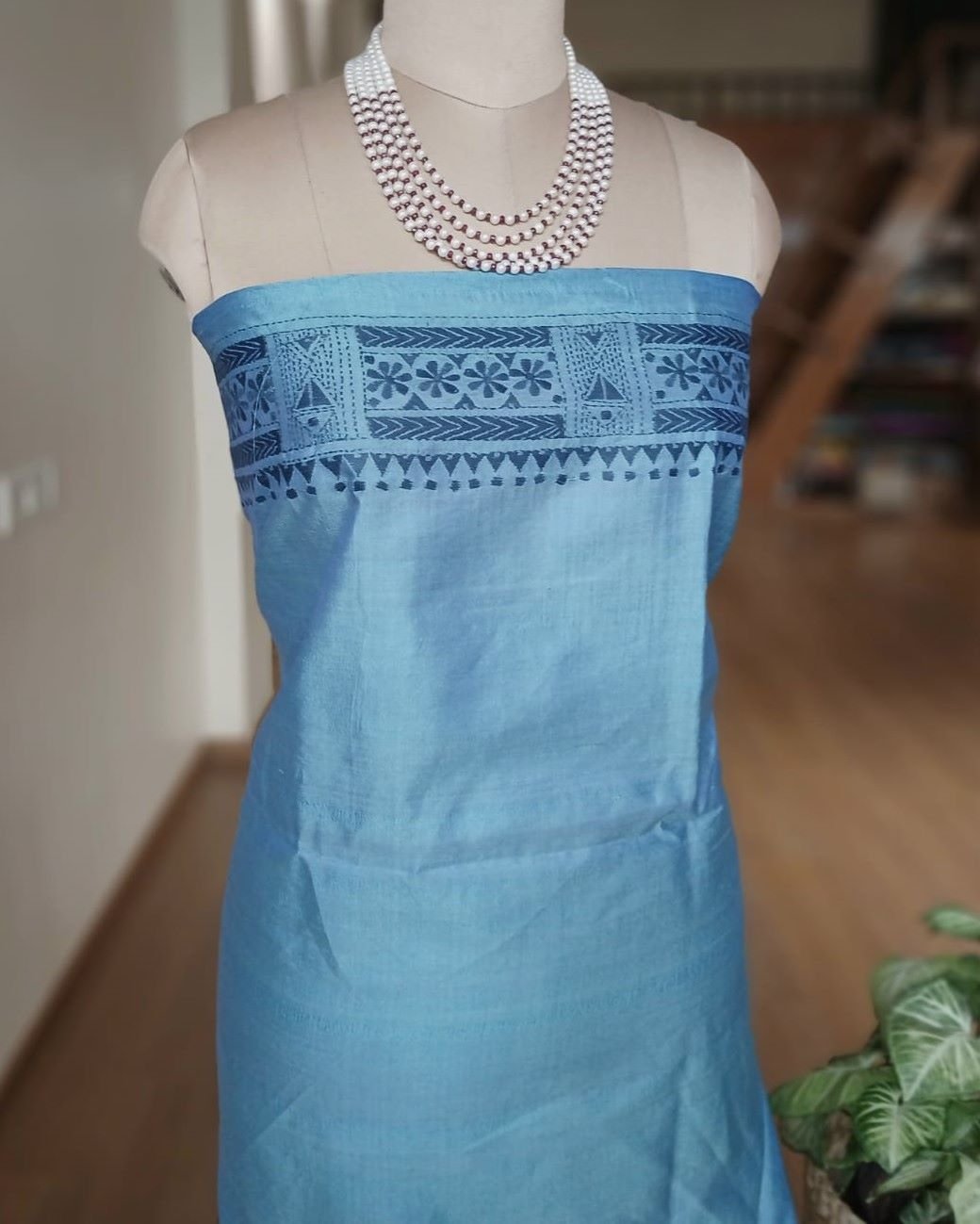 Santiniketan Kantha Saree in pure Bisnupuri Silk – (SNBK1032) - Image 12