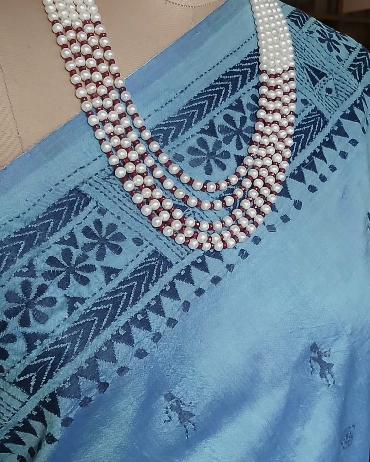 Santiniketan Kantha Saree in pure Bisnupuri Silk – (SNBK1032) - Image 5