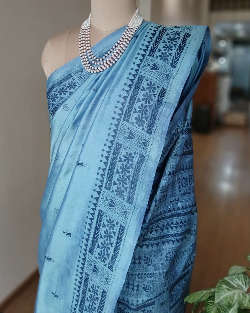 Santiniketan Kantha Saree in pure Bisnupuri Silk – (SNBK1032) - Image 7