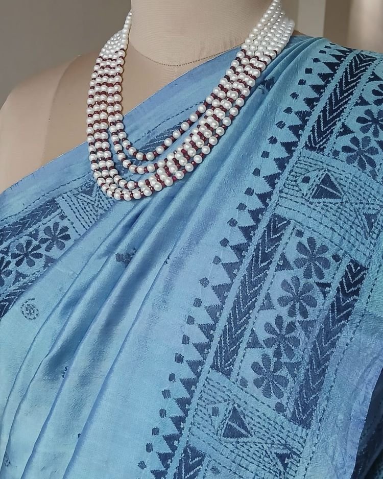 Santiniketan Kantha Saree in pure Bisnupuri Silk – (SNBK1032) - Image 8