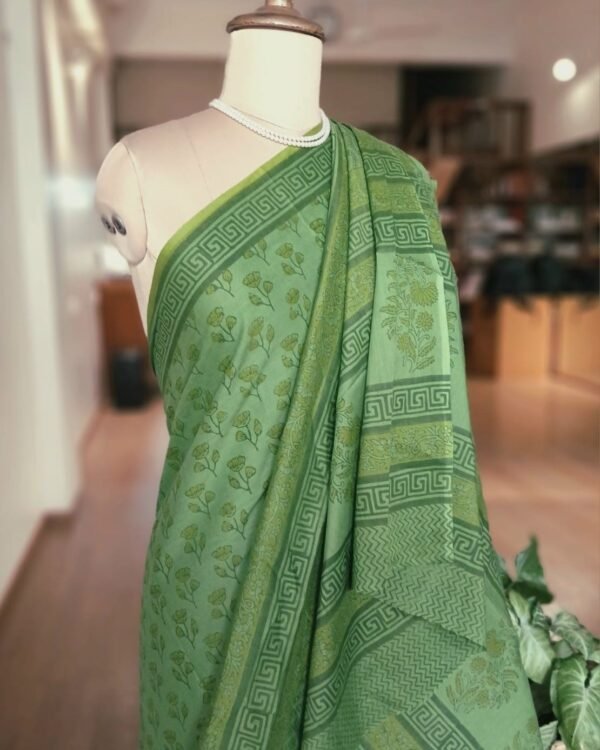 Hand Blockprint from Ahmedabad in Soft Mul Cotton – (BMCA0020) - Image 5