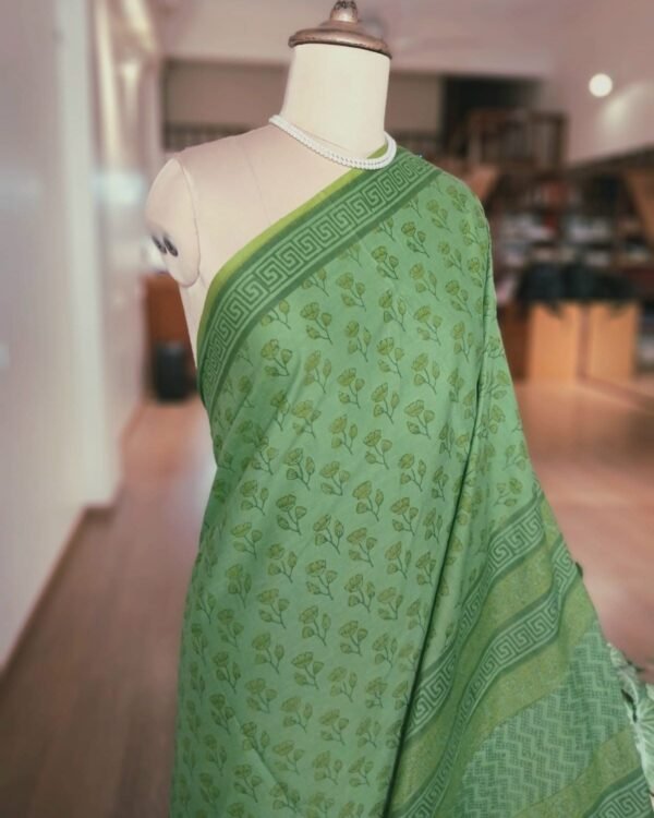 Hand Blockprint from Ahmedabad in Soft Mul Cotton – (BMCA0020) - Image 2