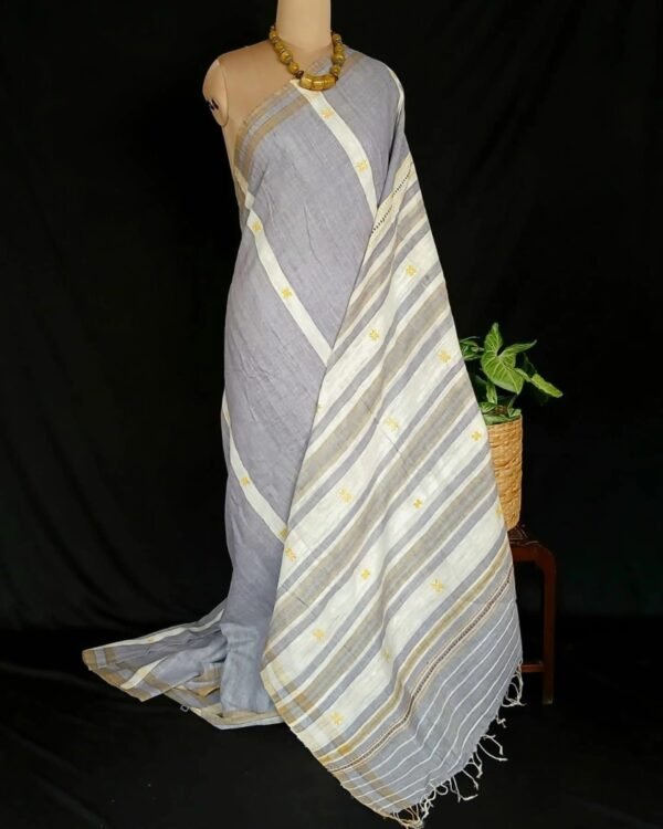 Ahimsa Eri Silk saree from Sualkuchi in Assam - (AESS0002) - Image 2