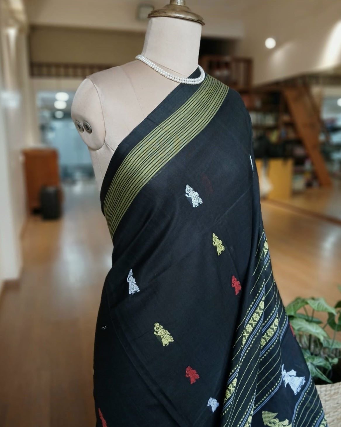 Gollabhama (milkmaid / gopika) handweave saree in cotton – (WGHS1002) - Image 2