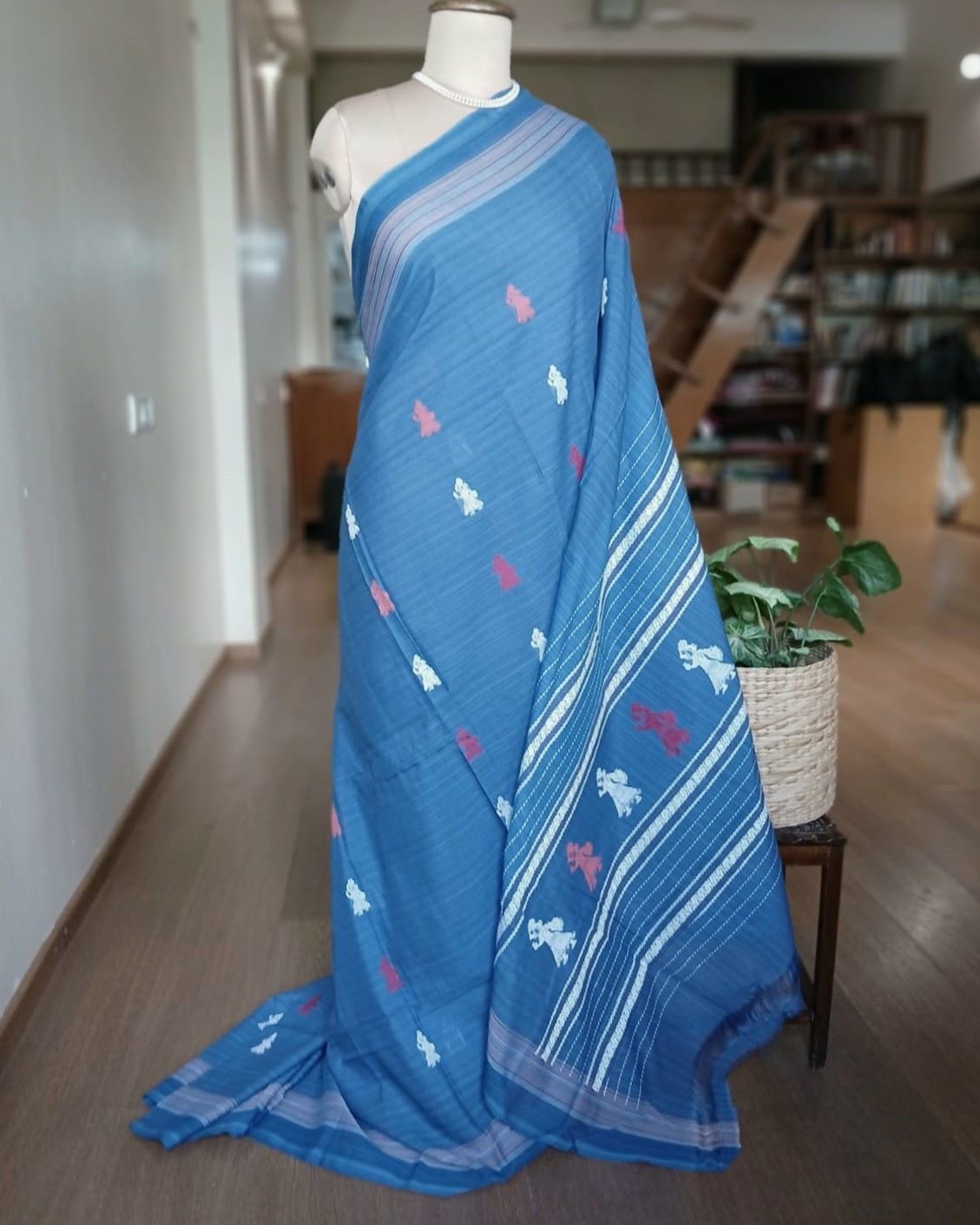 Gollabhama (milkmaid / gopika) handweave saree in cotton – (WGHS1004)