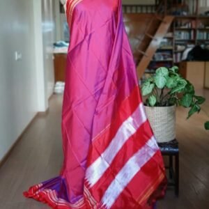 Handwoven Sarees from Hubli in Karnataka - (HSHK0001)