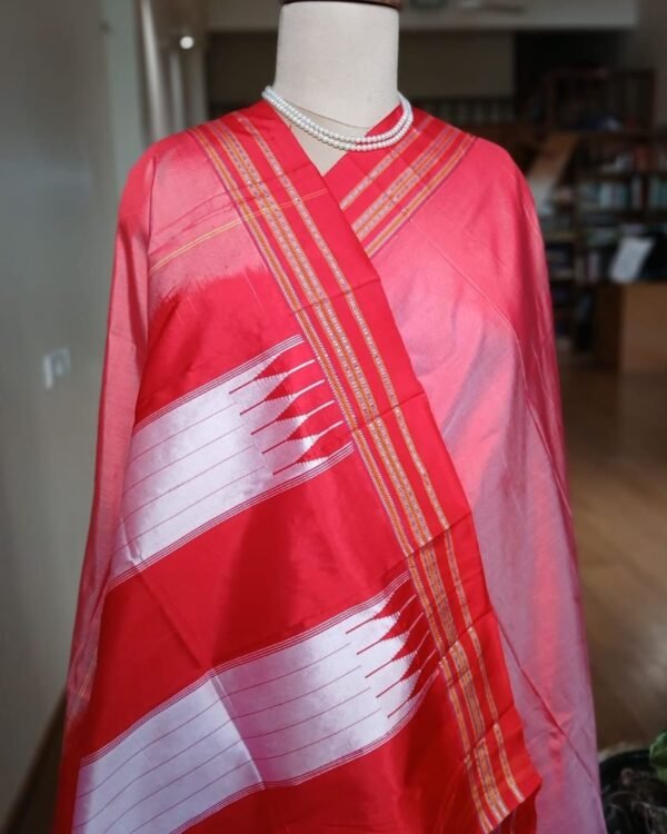 Handwoven Sarees from Hubli in Karnataka - (HSHK0003) - Image 3
