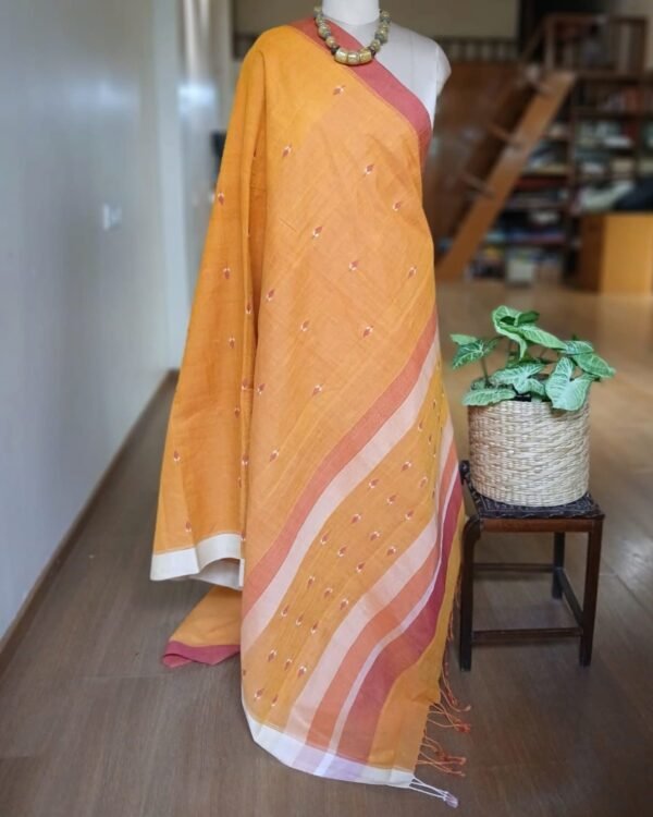 Handwoven Jamdani Butta Cotton Saree from Srikakulam - (JBCS0002) - Image 6