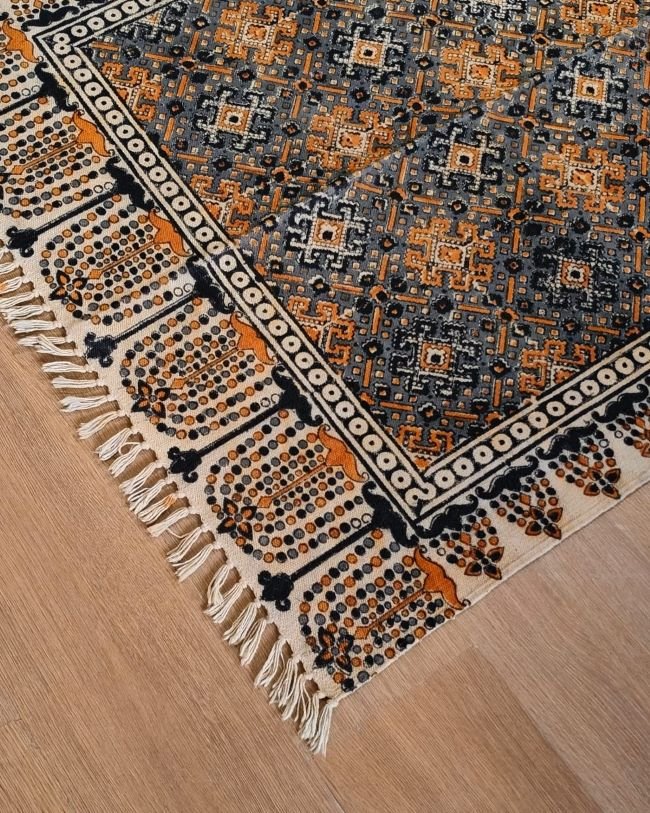 Kalamkari Dhurrie from Warangal (5 x 3 ft) – (NWKD1148)