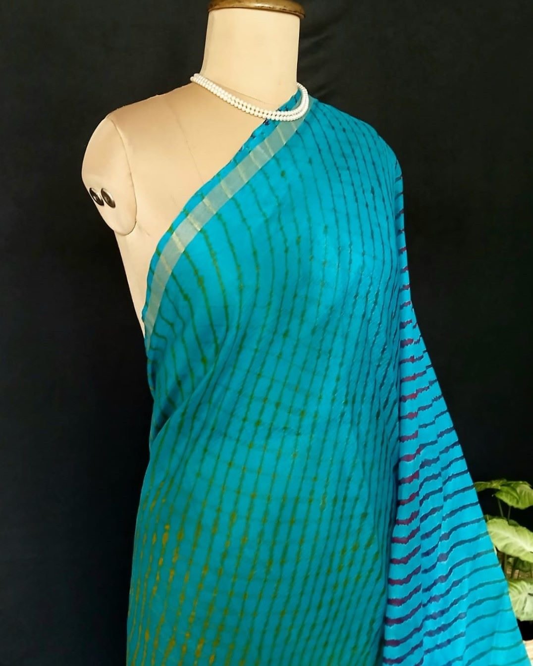 Hand tie-dye Leheriya on Kota Silk (HTKS0016) - Image 4