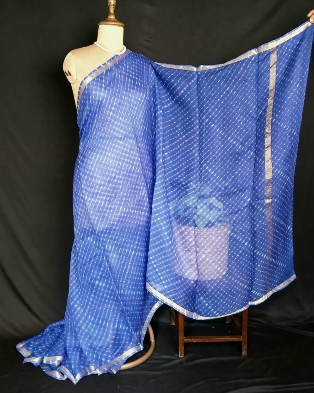 Hand tie-dye Leheriya on Kota Silk (HTKS0003) - Image 3