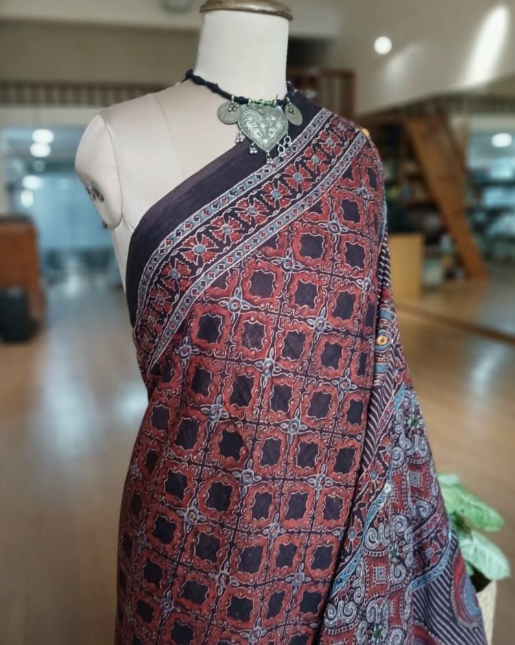 Barmer Ajrakh with Embroidered Palla Mul Cotton Saree - (AMCE1026) - Image 3