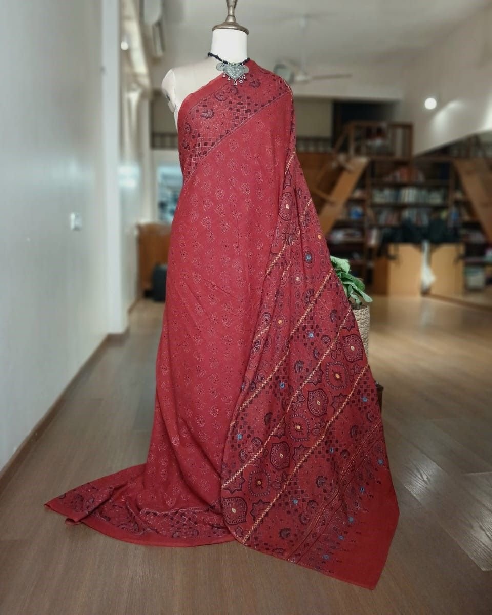 Barmer Ajrakh with Embroidered Palla Mul Cotton Saree – (AMCE1035) - Image 2